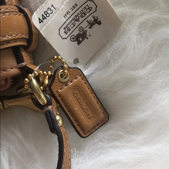 Coach Small Shoulder Bag - Picture 6 of 6